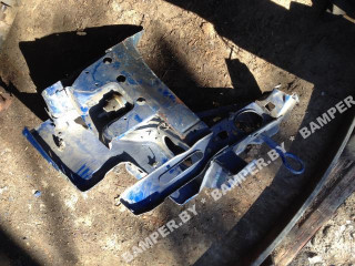 четверть передняя правая Peugeot Partner 1 поколение [рестайлинг] 2006, 1.6 л., дизель, микроавтобус