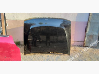 капот Land Rover Discovery 2 поколение 2001