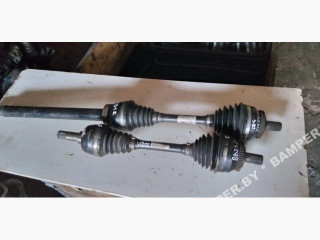полуось передняя правая (приводной вал, ШРУС) Volvo S80 1 поколение 2000, 2.4 л., бензин, седан