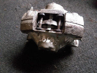 суппорт задний левый Volvo V70 1 поколение 1999