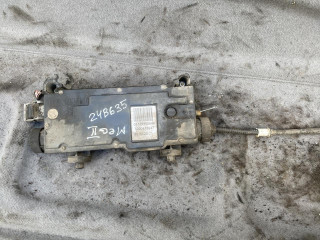 блок управления ручником Renault Megane 2 поколение [рестайлинг] 2006