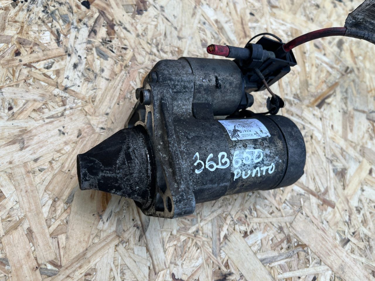 стартер Fiat Punto 2 поколение 2002, 1.2 л., бензин - фото №1