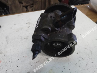 насос гидроусилителя руля Renault Megane 1 поколение 1997, 1.6 л., бензин, МКПП, хетчбэк 5 дв.