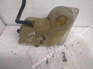 бачок расширительный Volkswagen Passat B5 [рестайлинг] 2002, 2.0 л., бензин, седан