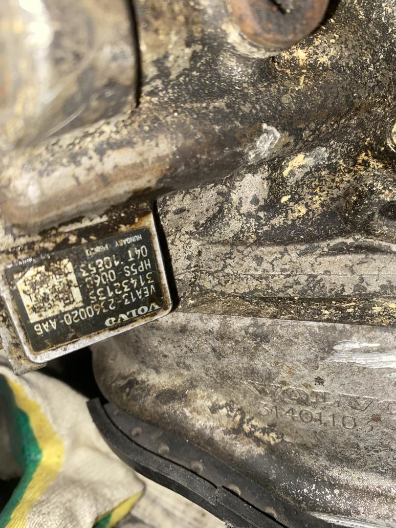 ТНВД Volvo V40 2 поколение 2015, 2.0 л., TD, дизель, МКПП, 31432135, 04T10853, VEA132360020AAB - фото №1