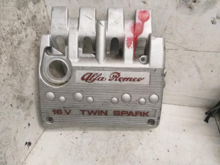 декоративная крышка двигателя Alfa Romeo 146 1 поколение 2000, 2.0 л., бензин, МКПП, хетчбэк 5 дв.