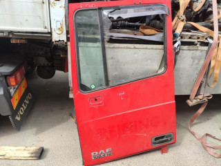 дверь передняя левая DAF XF 105 1 поколение 2005, 12.9 л., дизель, красный, грузовик