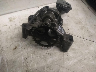 насос масляный Peugeot 407 1 поколение 2004, 2.0 л., дизель, седан