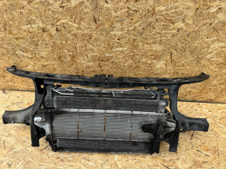 кассета радиаторов Volkswagen Transporter T5 2009, 2.5 л., дизель, АКПП