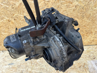 КПП механическая (МКПП) Renault Sandero 1 поколение 2011, 1.2 л., бензин, JH3077