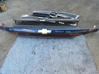 заглушка (решетка) в бампер Chevrolet TrailBlazer 1 поколение 2004, 4.2 л., бензин, внедорожник 5 дв.