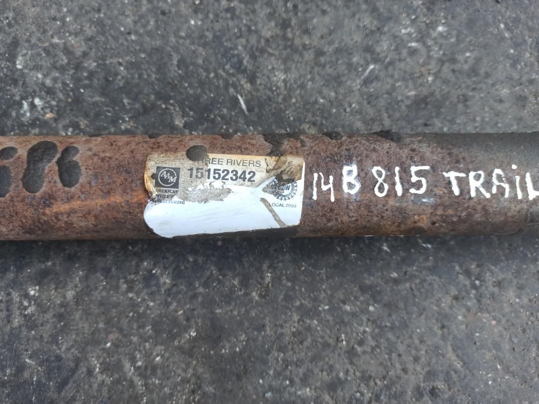 карданный вал Chevrolet TrailBlazer 1 поколение 2003, 4.2 л., бензин, АКПП, внедорожник 5 дв. - фото №1