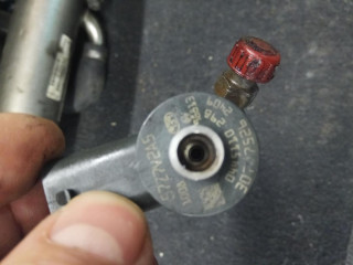 форсунка Volvo V70 2 поколение [рестайлинг] 2007, 2.4 л., дизель, АКПП, универсал, 0445110298