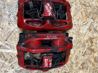 суппорт передний правый Audi A4 B6 2005