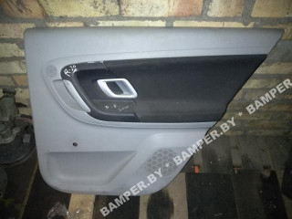 обшивка двери задняя правая Skoda Fabia 2 поколение (5J) 2008, 1.2 л., бензин, хетчбэк 5 дв.