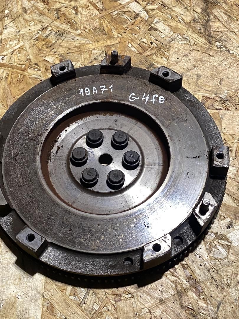 маховик Kia Ceed 2 поколение 2015, 1.6 л., GDi, бензин, МКПП - фото №1