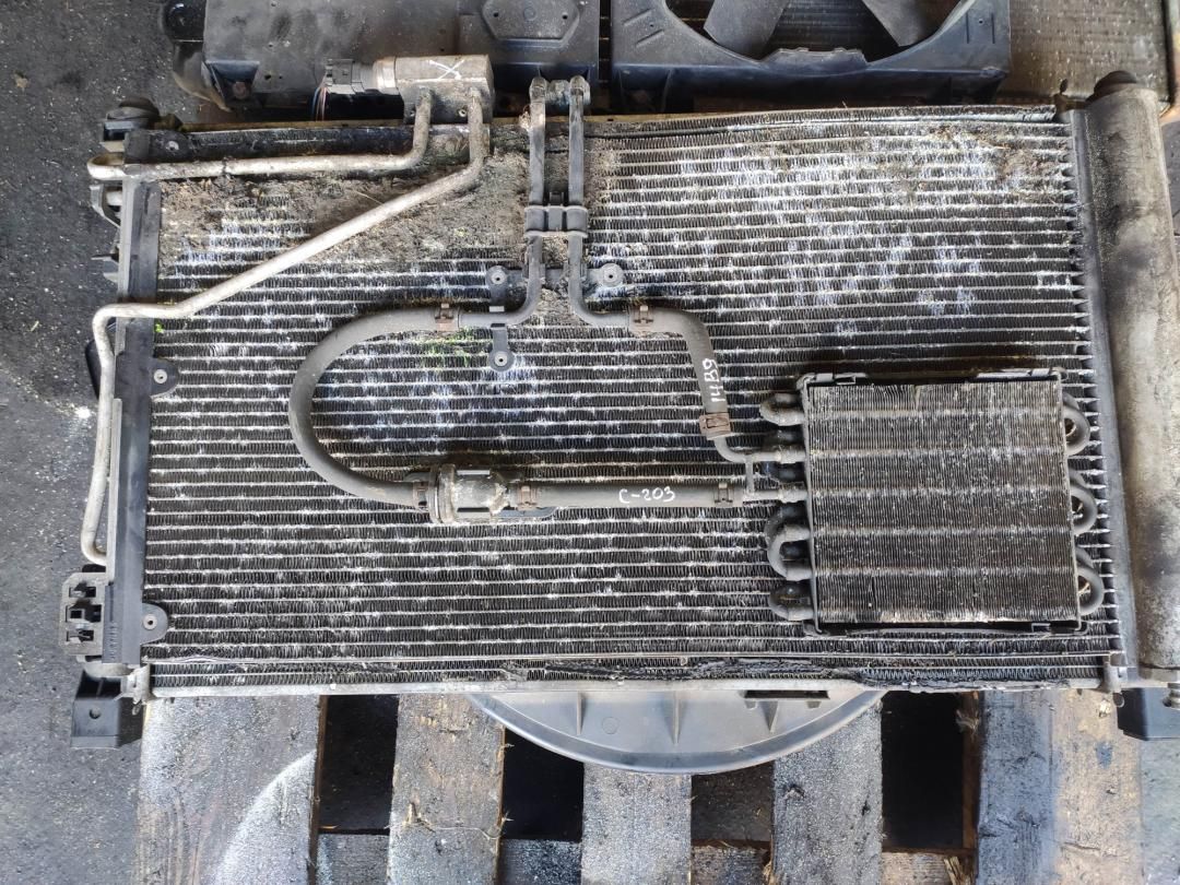 радиатор кондиционера Mercedes-Benz C-Класс W203/S203/CL203 2001, 2.2 л., дизель, универсал - фото №1