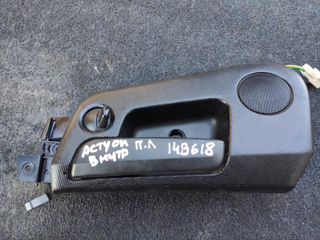 ручка внутренняя передняя левая SsangYong Actyon 1 поколение 2006, 2.3 л., бензин, минивэн - фото №1