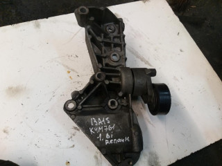 кронштейн генератора Renault Megane 2 поколение 2004, 1.6 л., бензин, АКПП, хетчбэк 5 дв.