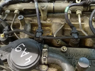 топливная рампа Chrysler Grand Voyager 4 поколение 2002, 2.5 л., дизель, МКПП, минивэн