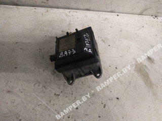 подогреватель охлаждающей жидкости Mercedes-Benz E-Класс W210/S210 [рестайлинг] 2001, 2.7 л., дизель, седан