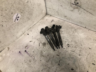 форсунка Mercedes-Benz Vito W639 2005, 2.2 л., CDi, дизель, МКПП, A6460700287, 0445110199