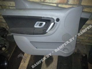 обшивка двери передняя левая Skoda Fabia 2 поколение (5J) 2008, 1.2 л., бензин, хетчбэк 5 дв.
