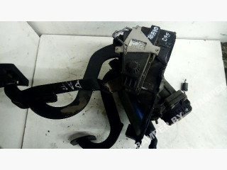 педаль DAF LF-series 1 поколение 2005, 5.9 л., дизель, грузовик