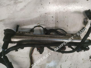 топливная рампа Volvo S40 1 поколение [рестайлинг] 2001, 1.8 л., бензин, седан