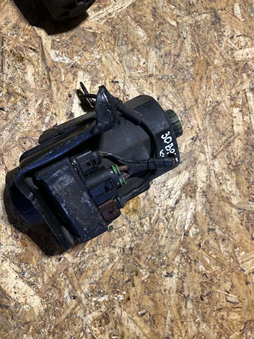 электрогидроусилитель руля Volkswagen Polo 4 поколение 2005, 6Q0423155AD - фото №1