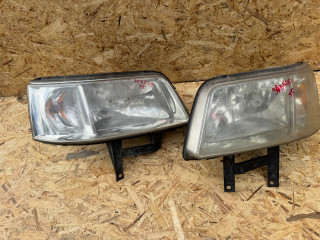 фара правая Volkswagen Transporter T5 2007