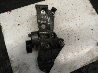 кронштейн генератора Nissan Micra 3 поколение (K12) 2005, 1.5 л., дизель, МКПП, хетчбэк 5 дв.