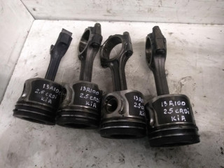 поршень Hyundai H-1 Grand Starex 2008, 2.5 л., дизель, МКПП