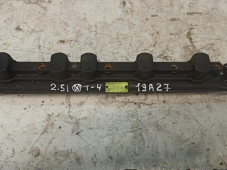 форсунка Volkswagen Transporter T4 1998, 2.5 л., i, бензин, АКПП