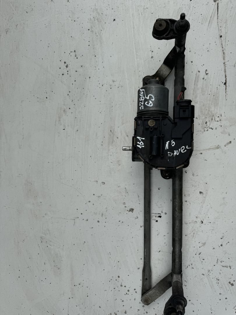 механизм стеклоочистителя (трапеция дворников) Volkswagen Golf 5 поколение 2007 - фото №1