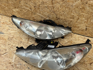 фара правая Peugeot 207 1 поколение 2008