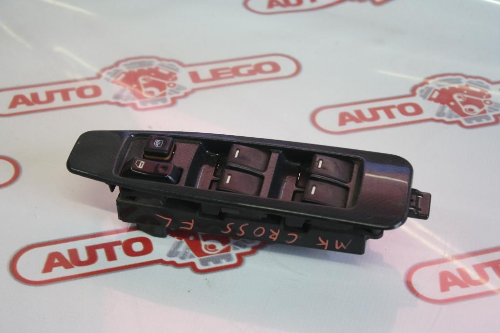 блок управления стеклоподъемниками Geely MK Cross 1 поколение 2012, 1.5 л., MR479QA, бензин, МКПП, белый, хетчбэк 5 дв., передний привод, 101700253900694 - фото №1