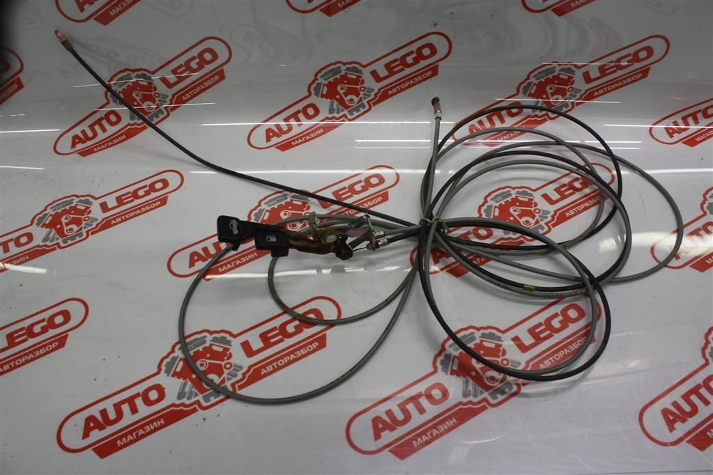 кнопка открытия лючка топливного бака Mitsubishi Lancer 9 поколение C12W 2006, 1.6 л., 4G18, бензин, МКПП, зеленый, седан, передний привод, MR525706 - фото №1