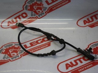 датчик ABS Renault Logan 1 поколение L8 2008, 1.4 л., K7JA710, бензин, МКПП, светло-зеленый, седан, передний привод, 8200419177