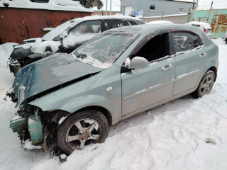 Chevrolet Lacetti 1 поколение J200