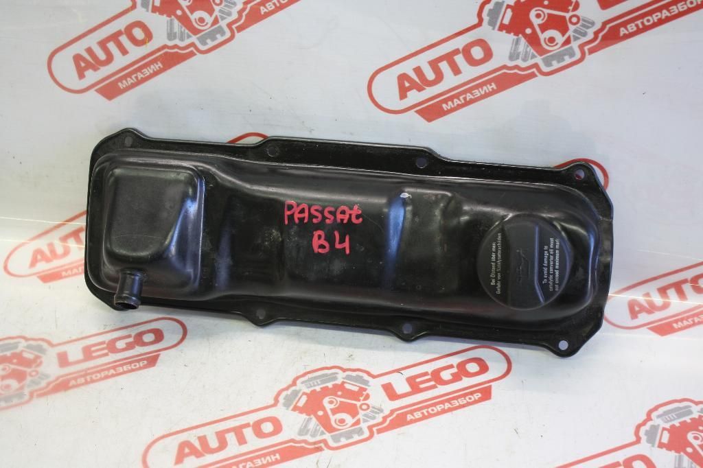 клапанная крышка Volkswagen Passat B3 1993, 1.8 л., ADD, бензин, 026103469E - фото №1