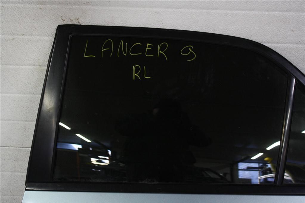 стекло двери задней левой Mitsubishi Lancer 9 поколение C12W 2006, 1.6 л., 4G18, бензин, МКПП, зеленый, седан, передний привод, MR525741 - фото №1