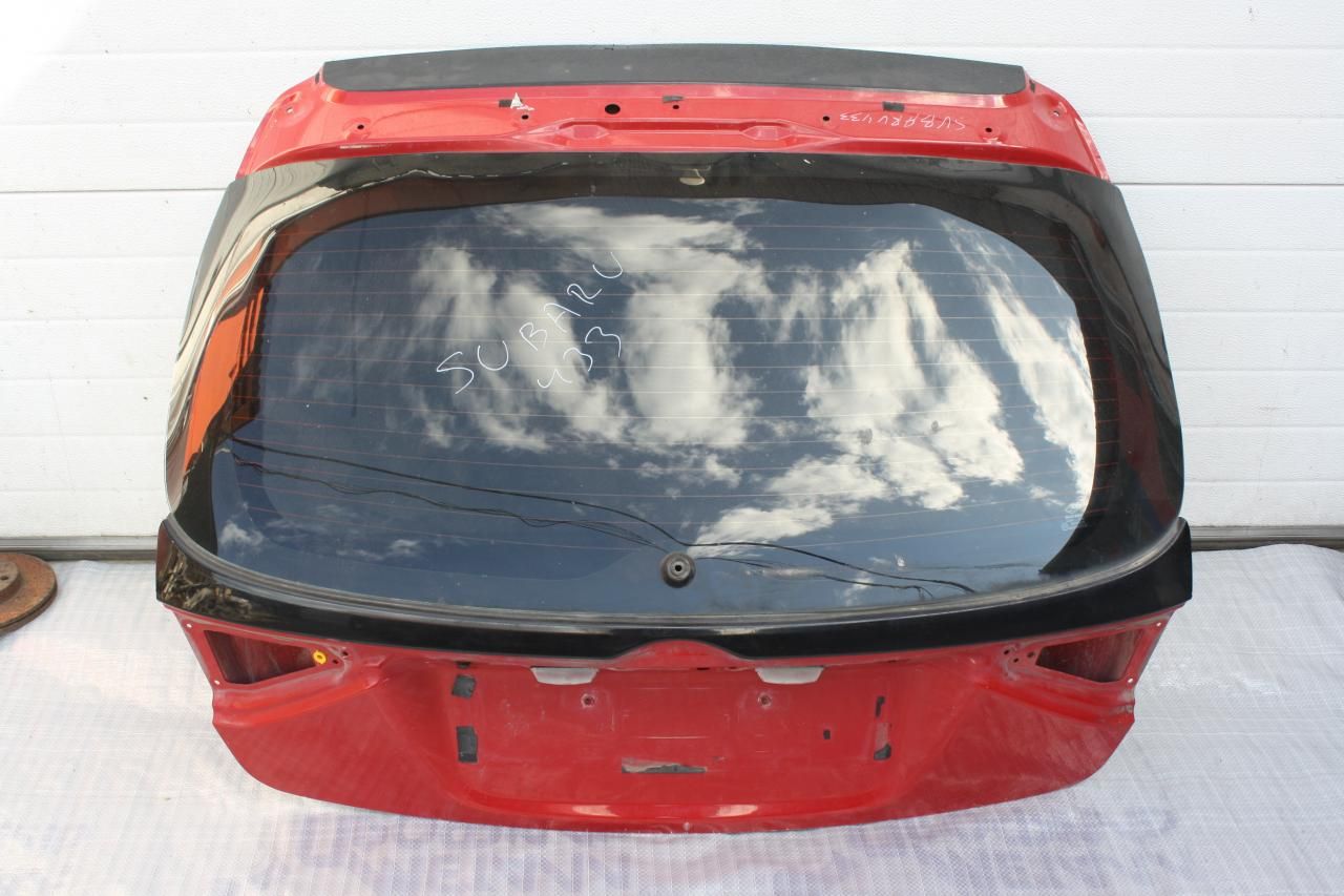 крышка багажника (дверь 3-5) Subaru Impreza 3 поколение (GE/GV/GH/GR) GE3 2007, 1.5 л., EL154, бензин, АКПП, красный, хетчбэк 5 дв., передний привод - фото №1