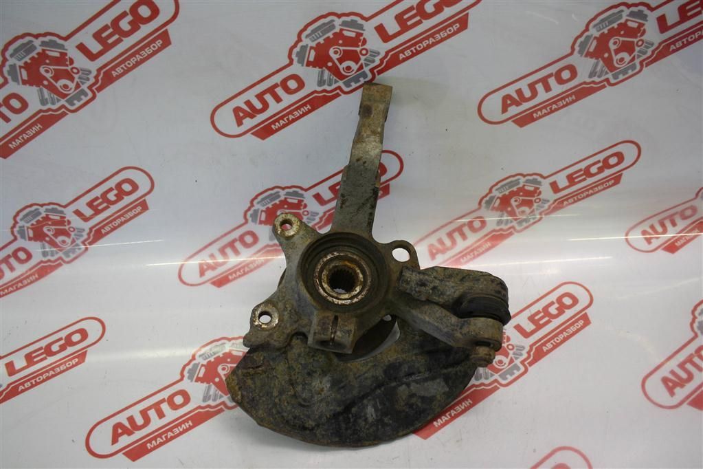 кулак поворотный правый Chery Amulet (A15) 1 поколение 2007, 1.6 л., SQR480ED, бензин, МКПП, черный, седан, передний привод, A113001012AB - фото №1