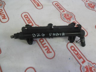 Рейка топливная (рампа) с форсунками Skoda 2011, 1.2 л., BZG, бензин