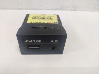 разъем AUX / USB Hyundai i40 1 поколение (2011 - 2015), 96120-3Z5504X, 961203Z150