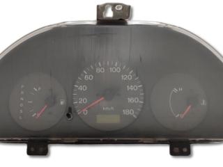 щиток приборов (приборная панель) Mazda Familia 8 поколение [рестайлинг] BJ5W 2002, 1.5 л., ZLVE , бензин, АКПП, белый, передний привод, правый руль