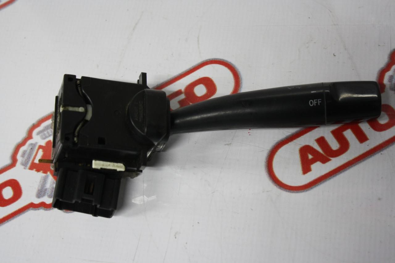 переключатель поворотов Toyota Sprinter Trueno AE110/AE111 1995, 1.5 л., 5A-FE, бензин, АКПП, передний привод - фото №1