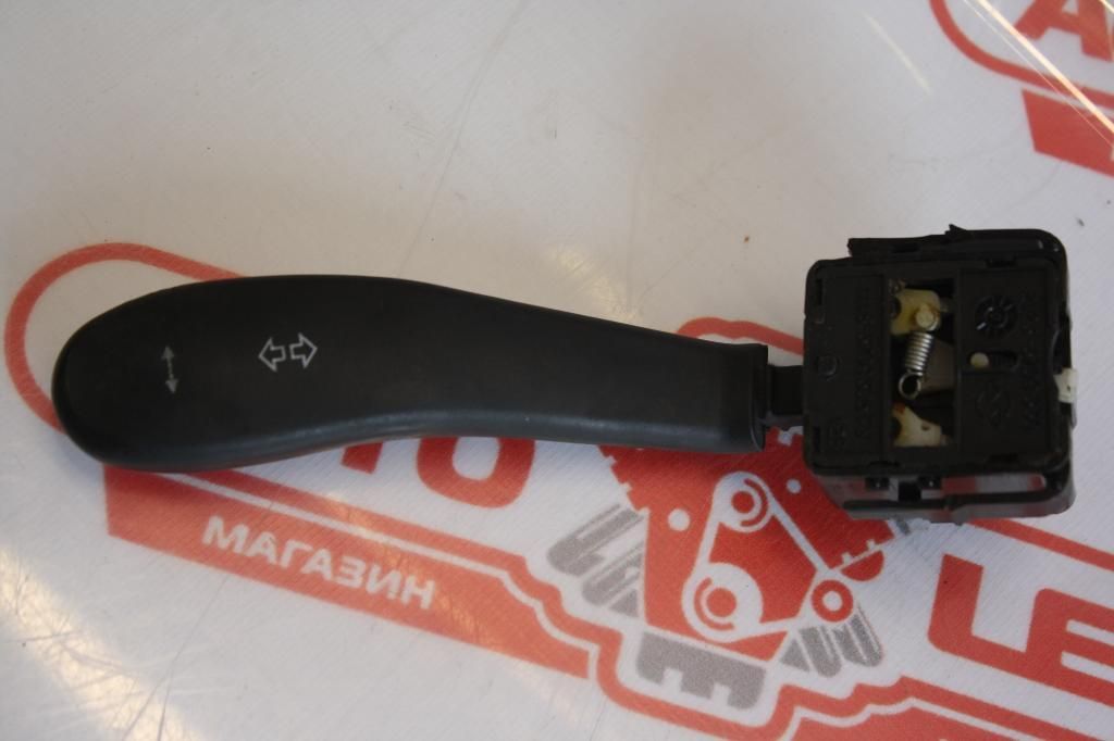 переключатель поворотов Lada Kalina 1 поколение 2010, 11194, бензин, МКПП, серый, хетчбэк 5 дв., передний привод - фото №1
