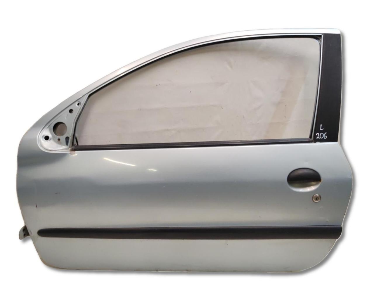 дверь передняя левая Peugeot 206 1 поколение 2A/C 2001, 1.6 л., NFU (TU5JP4), бензин, МКПП, голубой, хетчбэк 3 дв., передний привод - фото №1